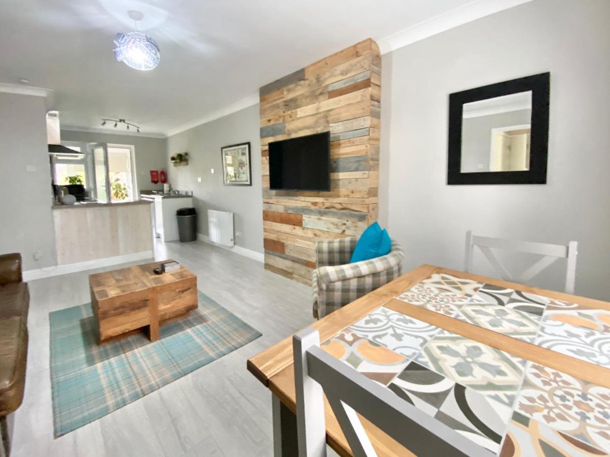 Bijou Abode- - Free Private Parking And Secure Holiday home Driffield